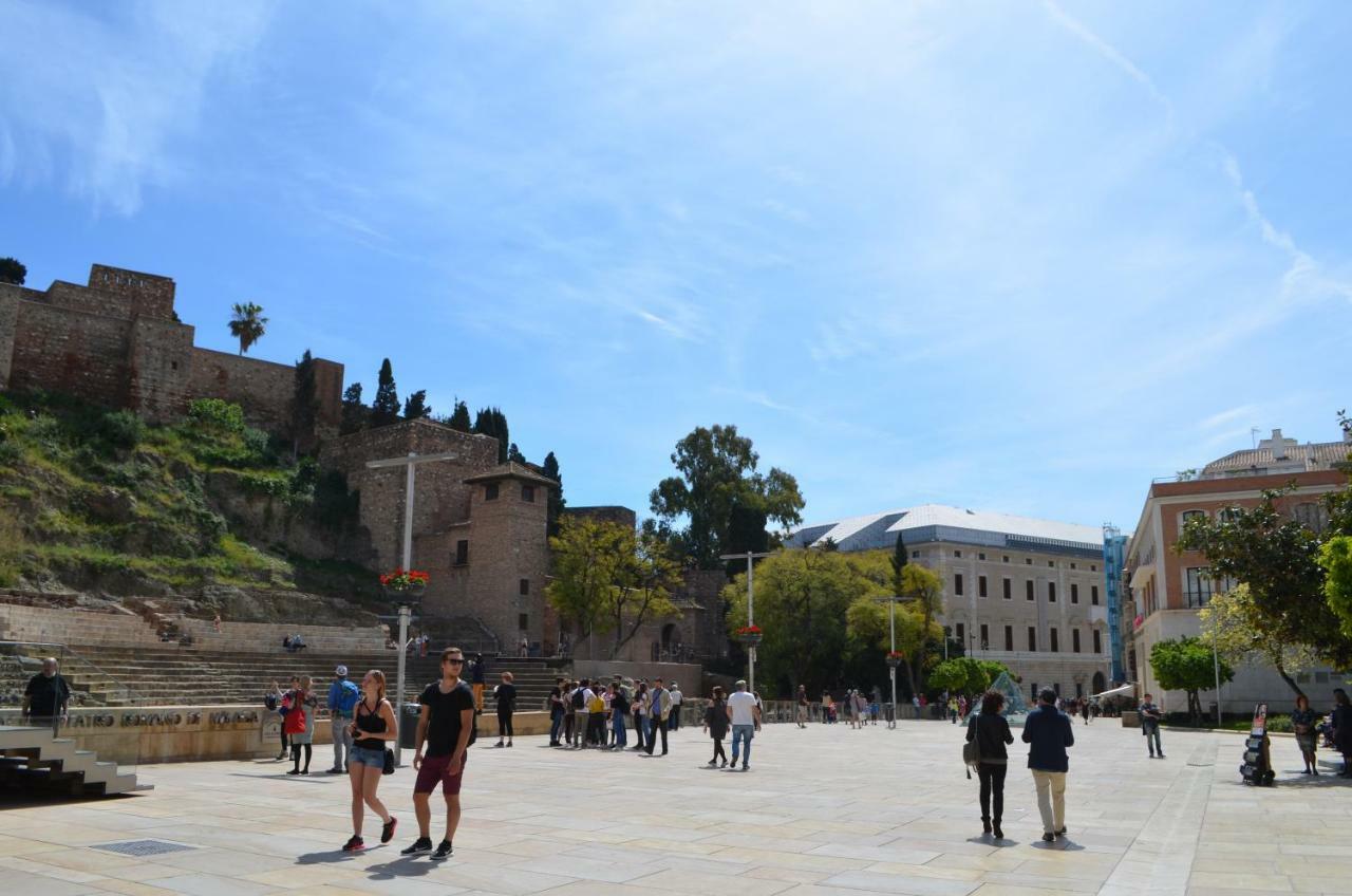 Homely Malaga Plaza Montano Luaran gambar